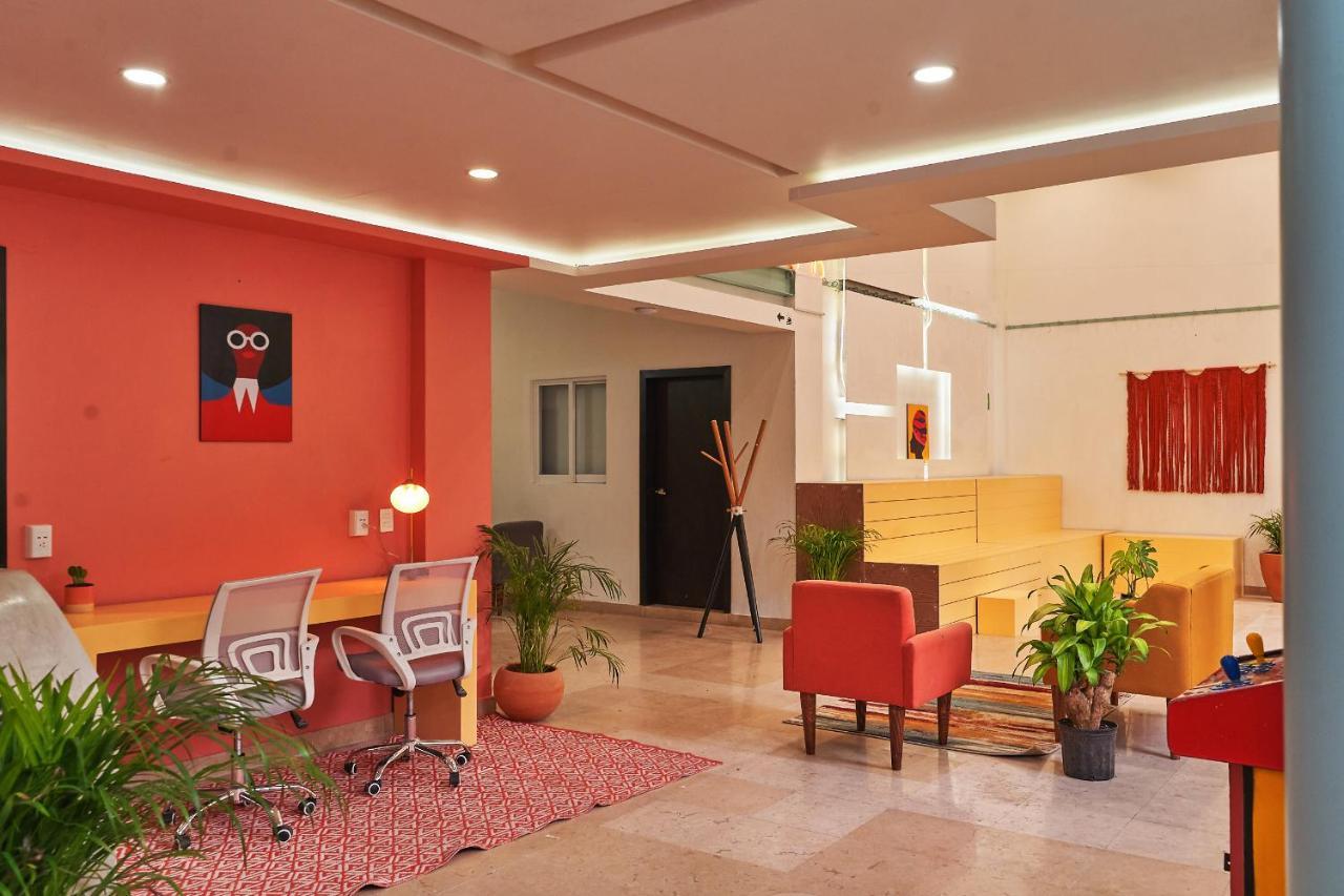 Nora Downtown Hotel Гуадалахара Екстериор снимка