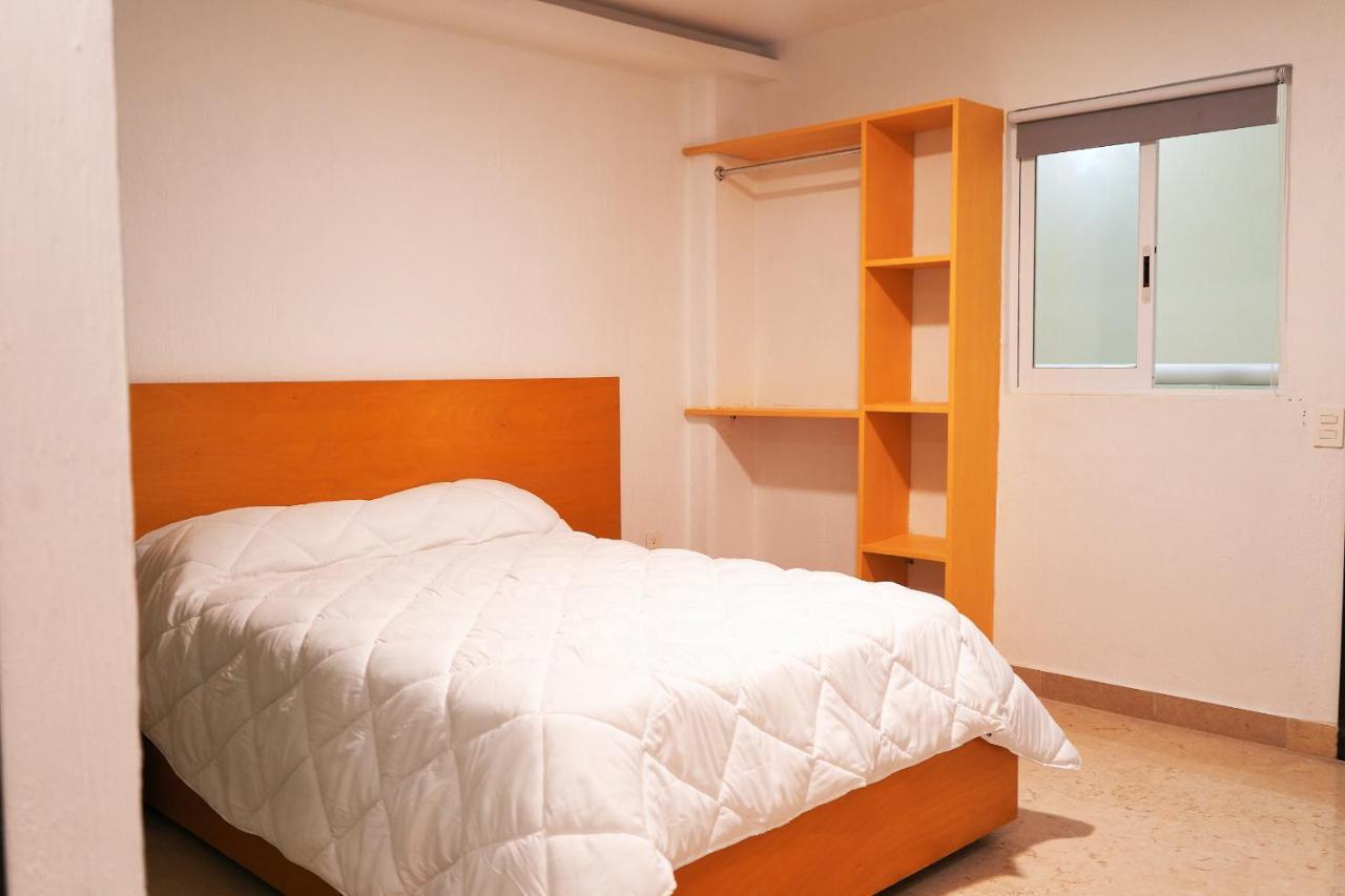 Nora Downtown Hotel Гуадалахара Екстериор снимка
