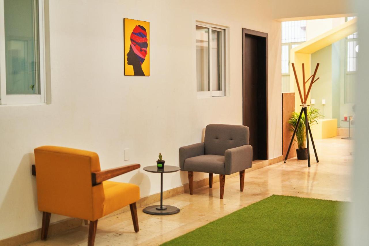 Nora Downtown Hotel Гуадалахара Екстериор снимка