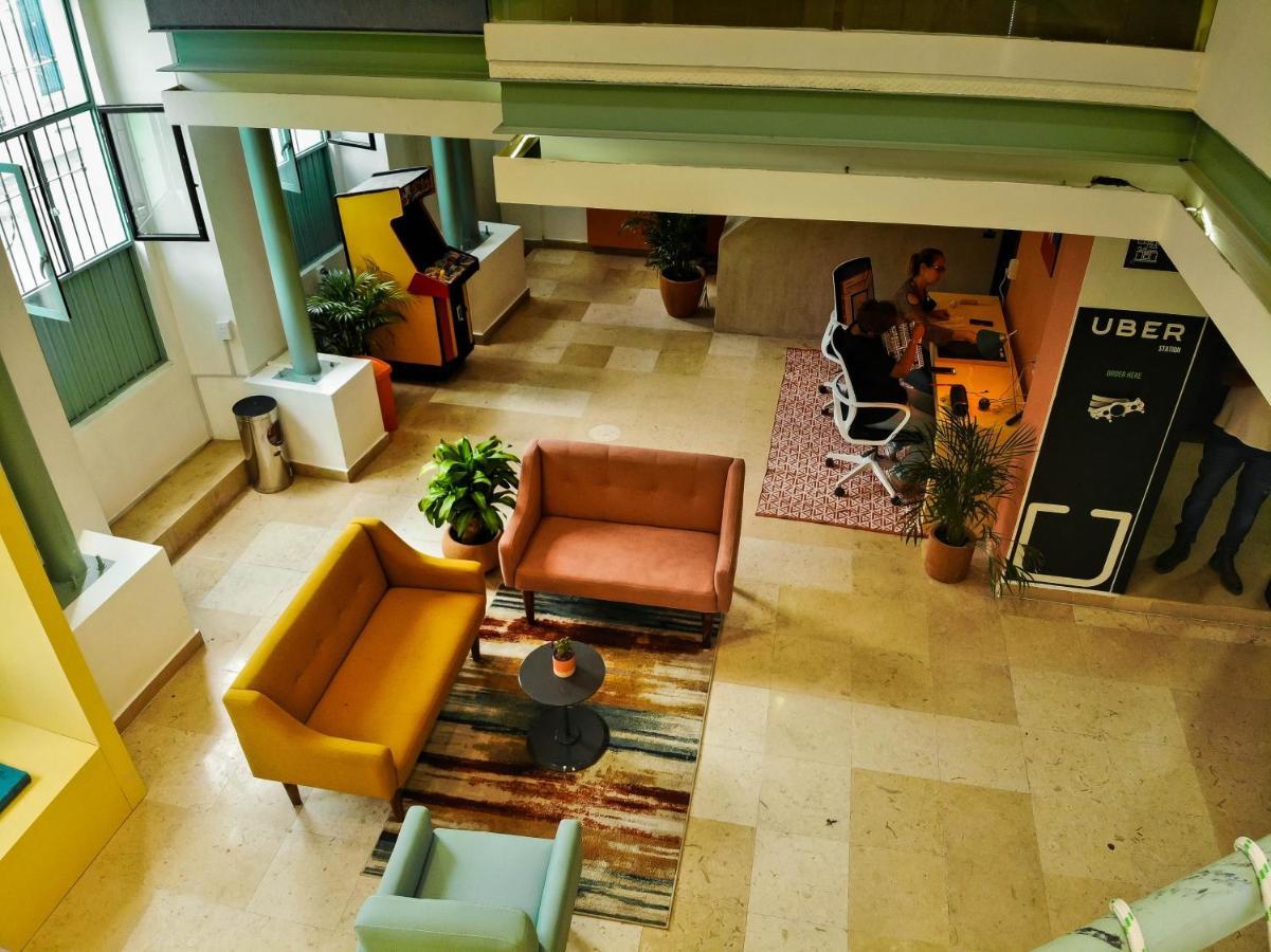 Nora Downtown Hotel Гуадалахара Екстериор снимка